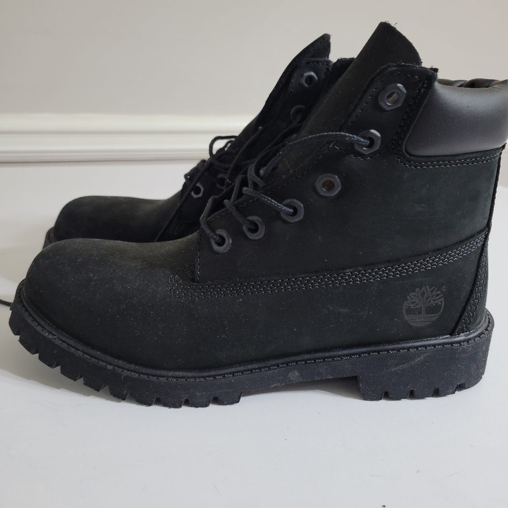 Boys 6" Waterproof Black Timberland Boots